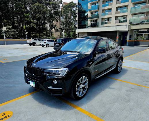 BMW X4 2.0 28I X LINE 4X4 16V TURBO GASOLINA 4P AUTOMÁTICO BMW X4 2.0 28I X LINE 4X4 16V TURBO GASOLINA 4P AUTOMÁTICO